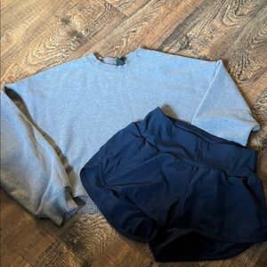 Gray Cropped Sweatshirt and Navy Shorts Set